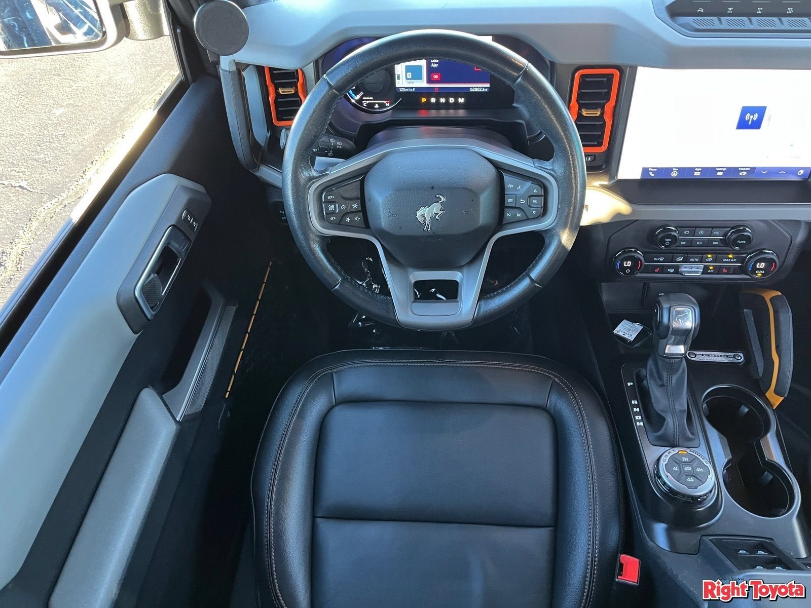 Used 2023 Ford Bronco Badlands AWD/4WD image 16