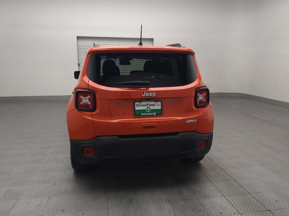Used 2021 Jeep Renegade Latitude FWD image 6