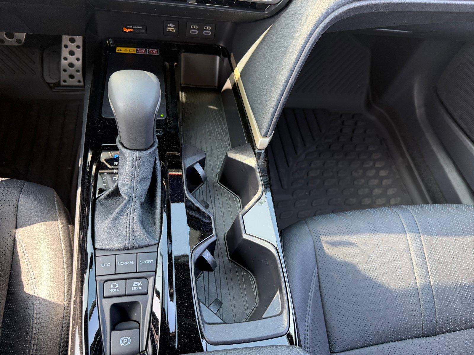 Certified 2026 Toyota Camry XSE FWD image 22