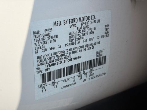 Used 2023 Ford Explorer ST w/ Equipment Group 401A AWD/4WD image 25