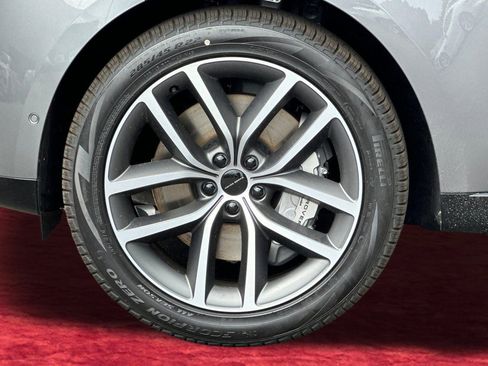 New 2026 Land Rover Range Rover SE AWD/4WD image 11