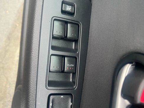 Used 2011 MAZDA MAZDA6 i Sport image 29