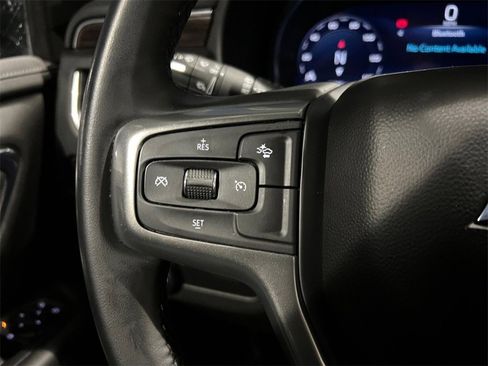 Used 2023 Chevrolet Suburban LT image 27