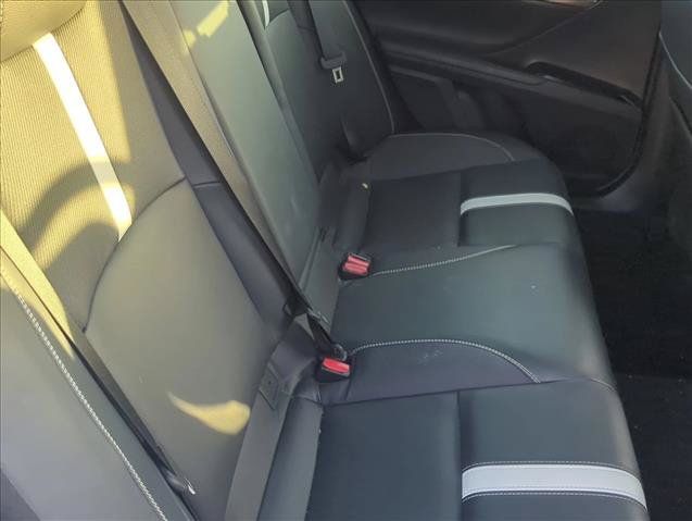 Used 2025 Toyota Camry SE w/ Convenience Package FWD image 21