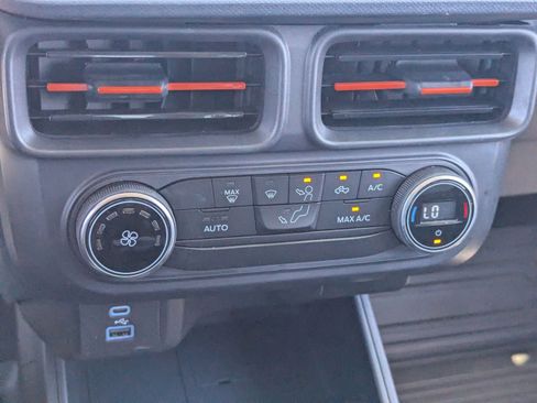Certified 2022 Ford Maverick XLT FWD image 23
