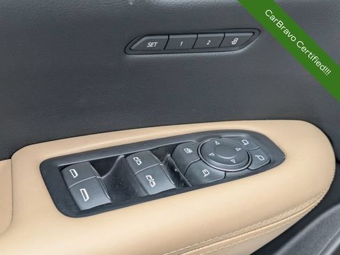 Used 2023 Cadillac XT5 Sportv w/ Platinum Package AWD/4WD image 12