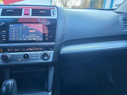 Used 2015 Subaru Legacy 2.5i Premium image 13
