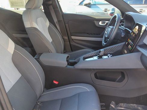 Used 2023 Polestar Polestar 2 w/ Pilot Pack image 22