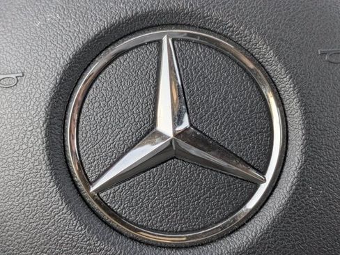 Used 2022 Mercedes-Benz GLS 450 4MATIC image 35