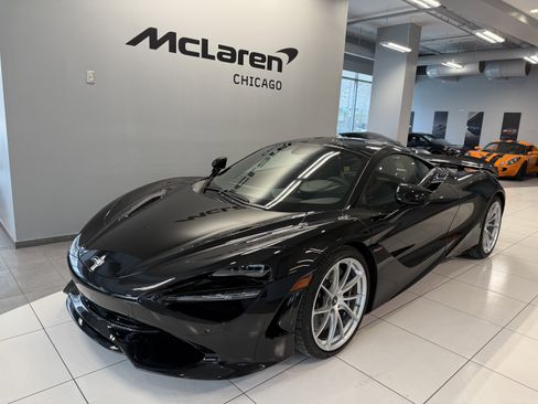 New 2026 McLaren 750S image 10