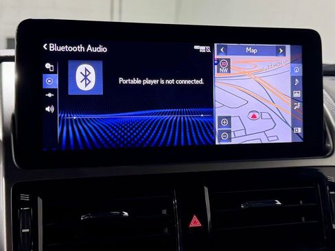 Used 2022 Lexus GX 460 Premium w/ Premium Plus Package image 18