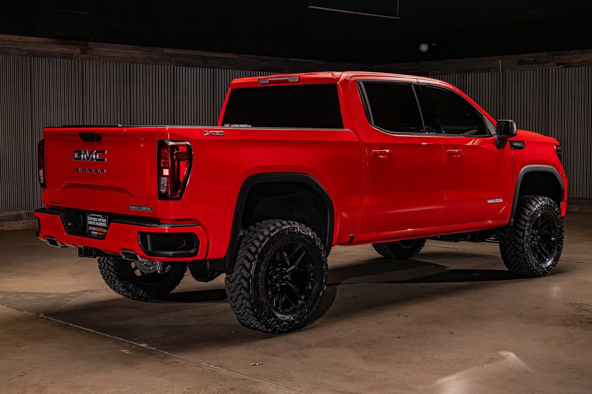 Used 2025 GMC Sierra 1500 Elevation w/ X31 Off-Road Package AWD/4WD image 10