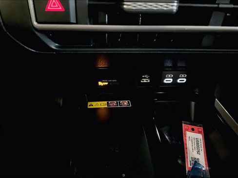 Used 2025 Toyota Camry LE image 25