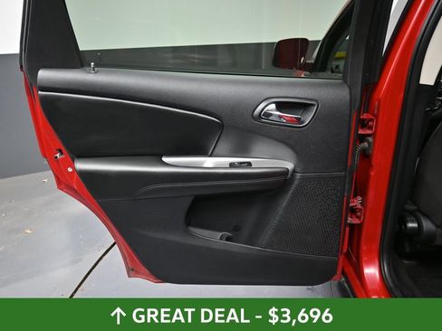 Used 2015 Dodge Journey SXT w/ Flexible Seating Group FWD image 25