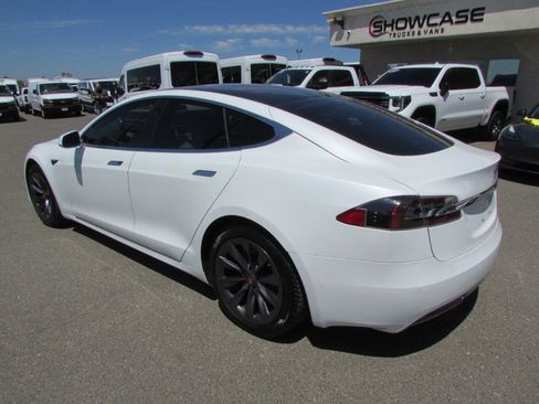 Used 2020 Tesla Model S Long Range Plus AWD/4WD image 10