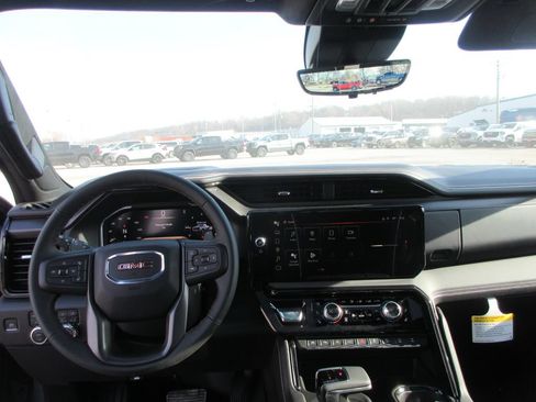 New 2026 GMC Sierra 1500 AT4X AWD/4WD image 17