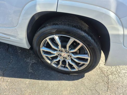 Certified 2022 GMC Terrain Denali AWD/4WD image 36