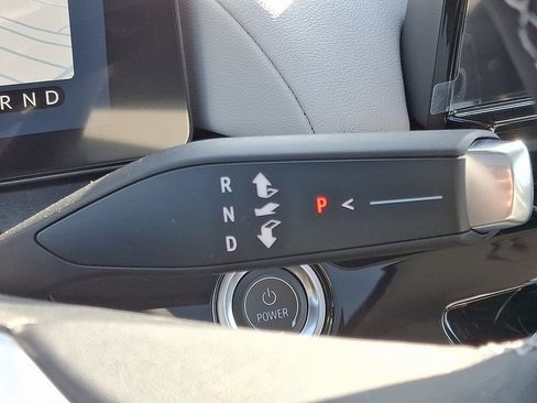 New 2026 Honda Odyssey Touring image 9
