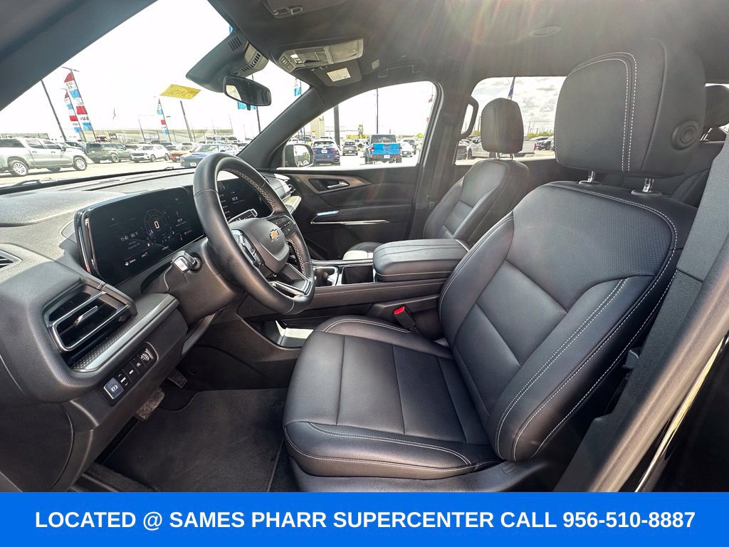 Used 2026 Chevrolet Traverse LT AWD/4WD image 19