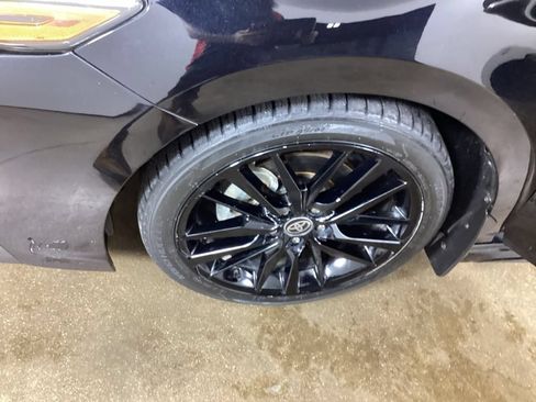 Used 2024 Toyota Camry XSE FWD image 25