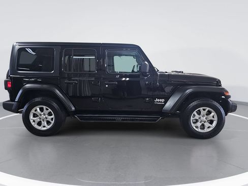 Used 2021 Jeep Wrangler Unlimited Sport AWD/4WD image 2