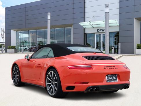 Used 2019 Porsche 911 Carrera 4S image 4