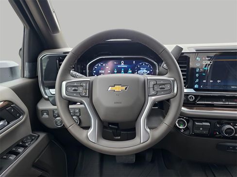 New 2026 Chevrolet Silverado 3500 LT w/ Convenience Package image 16