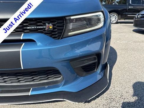 Used 2020 Dodge Charger Scat Pack RWD image 10