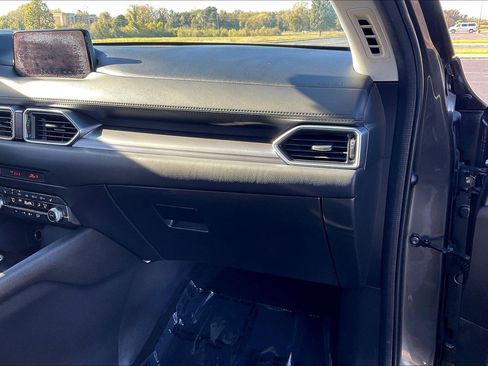 Used 2019 MAZDA CX-5 Touring image 14