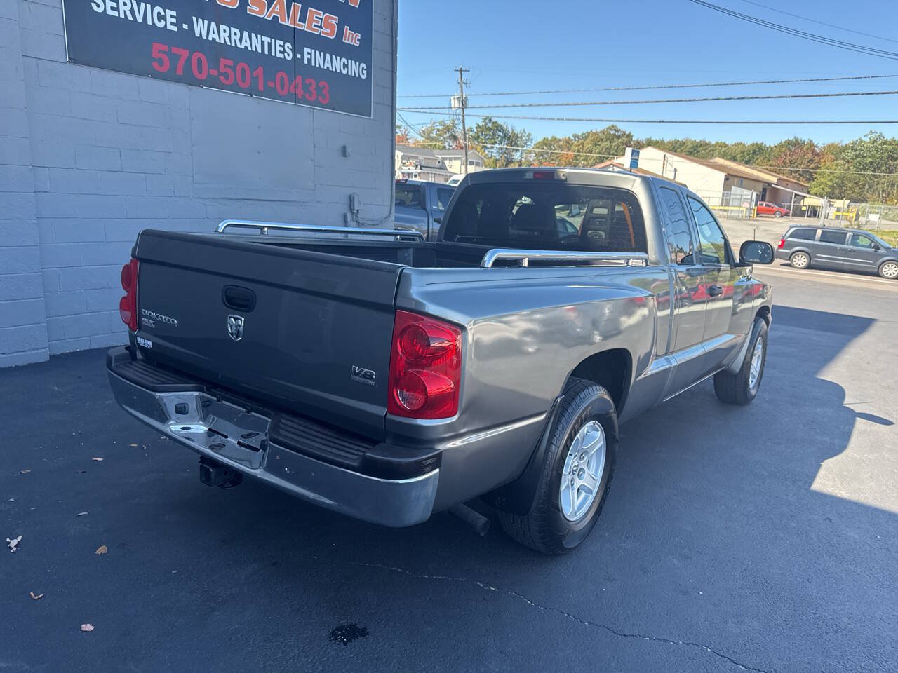 Used 2006 Dodge Dakota SLT w/ Trailer Tow Group AWD/4WD image 8