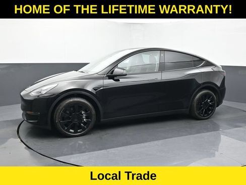 Used 2023 Tesla Model Y Long Range AWD/4WD image 3