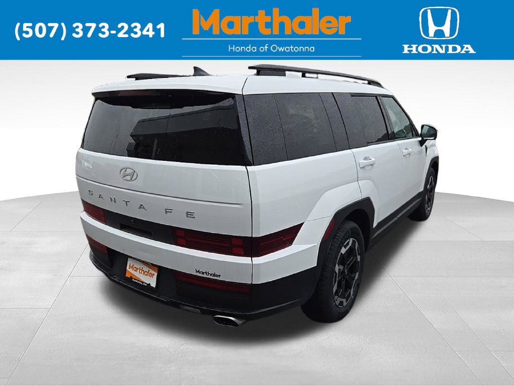 Used 2026 Hyundai Santa Fe SEL FWD image 5