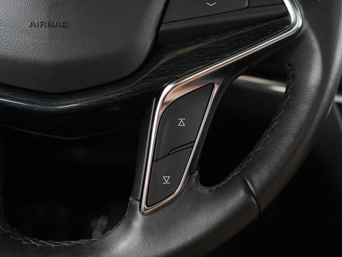 Used 2022 Cadillac XT5 Premium Luxury AWD/4WD image 28