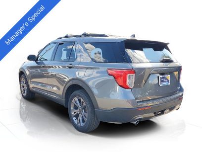 Certified 2023 Ford Explorer XLT w/ Equipment Group 202A