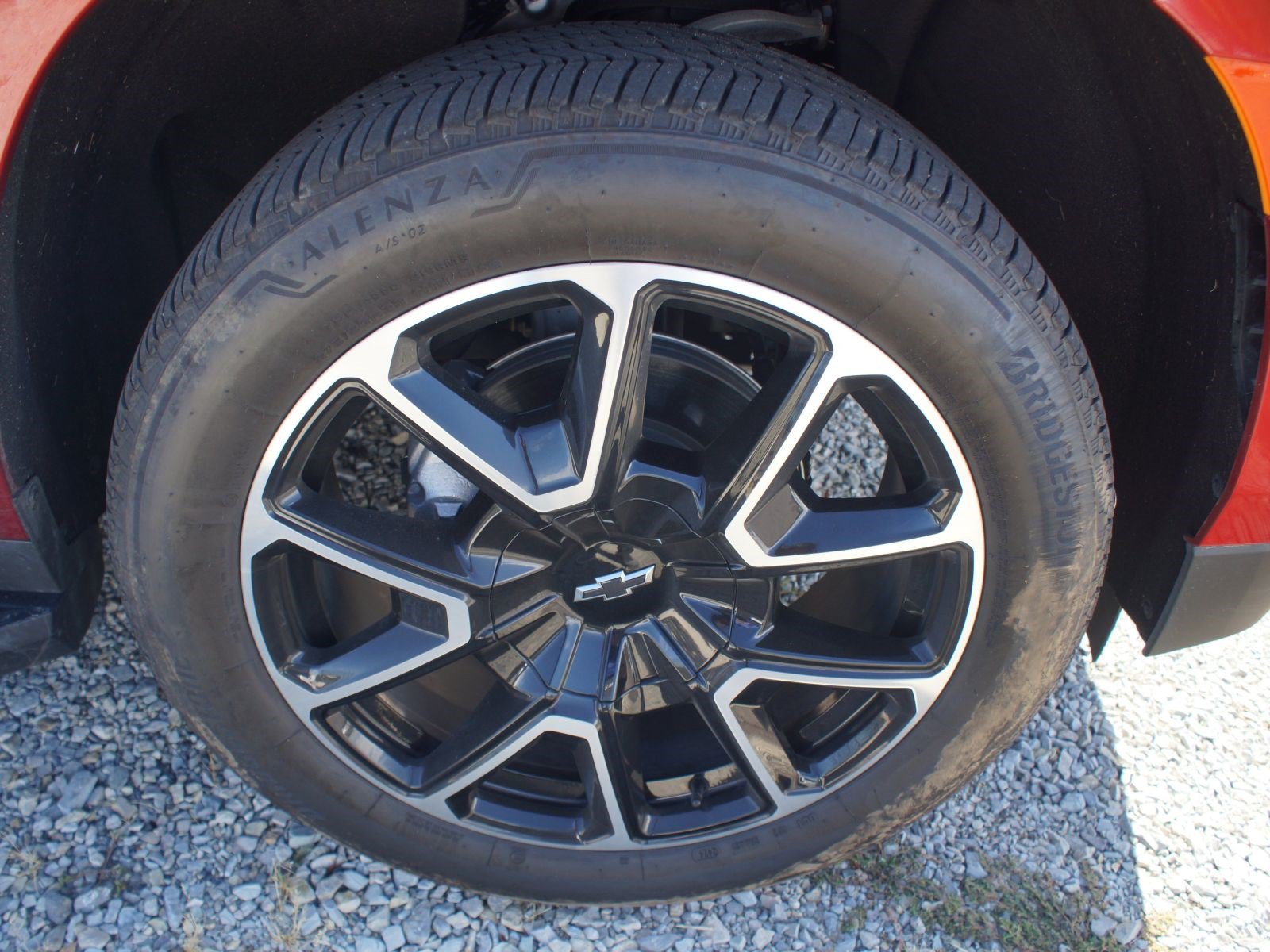Used 2024 Chevrolet Tahoe RST w/ Luxury Package AWD/4WD image 4