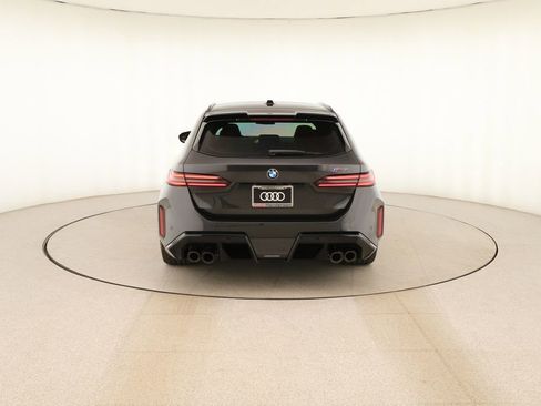 Used 2026 BMW M5 Touring AWD/4WD image 5