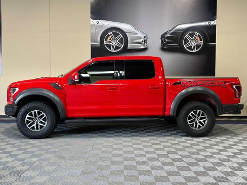 Used 2018 Ford F150 Raptor w/ Equipment Group 802A Luxury AWD/4WD image 7