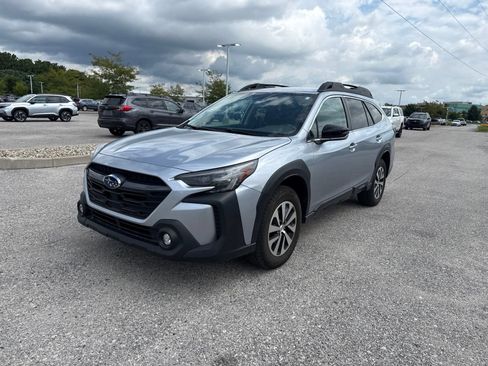 Certified 2024 Subaru Outback Premium AWD/4WD image 1