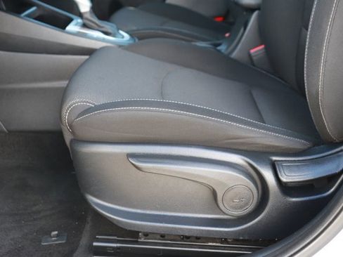 Used 2023 Kia Forte LXS image 10