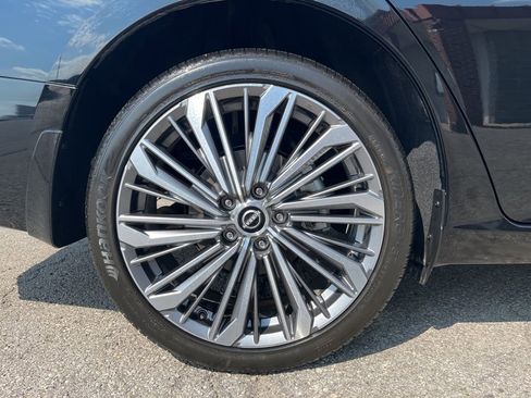 Used 2024 Nissan Altima 2.5 SL image 31