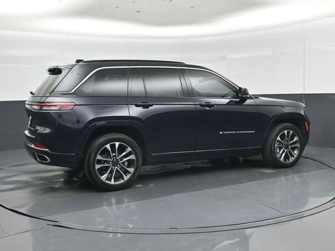 Used 2024 Jeep Grand Cherokee Overland w/ Adv Protech Group III AWD/4WD image 3