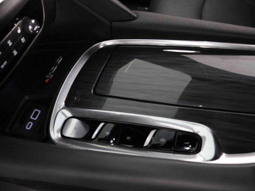 Used 2024 Buick Enclave Premium FWD image 57