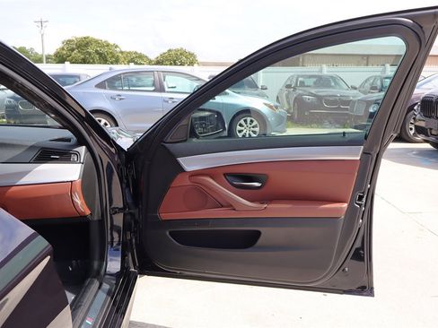 Used 2013 BMW 528i xDrive Sedan AWD/4WD image 26