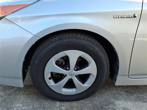 Used 2014 Toyota Prius Four image 10