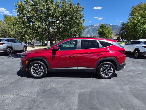 Used 2025 Hyundai Tucson SEL AWD/4WD image 10