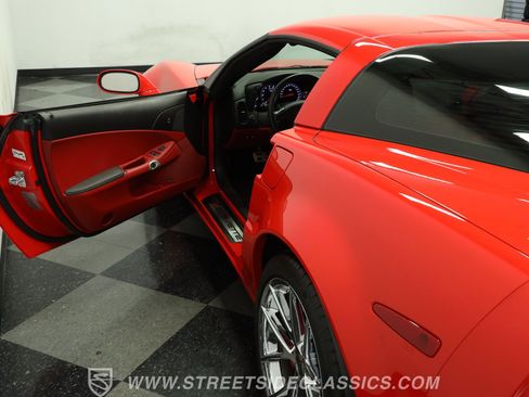 Used 2013 Chevrolet Corvette Grand Sport w/ 2LT Preferred Equipment Group RWD image 33