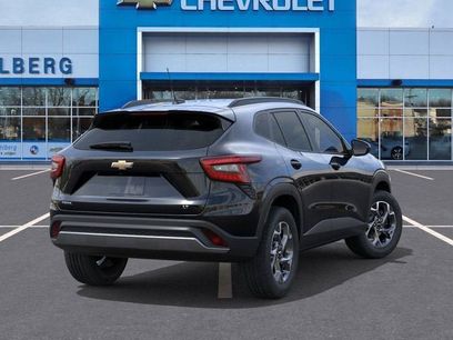 New 2026 Chevrolet Trax LT w/ Driver Confidence Package