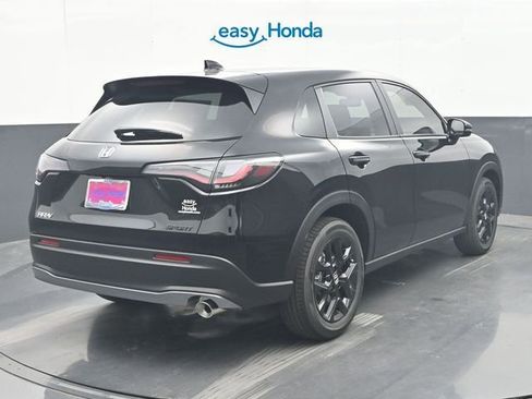 Used 2025 Honda HR-V Sport image 7