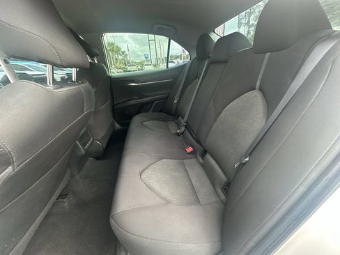 Used 2021 Toyota Camry LE FWD image 18