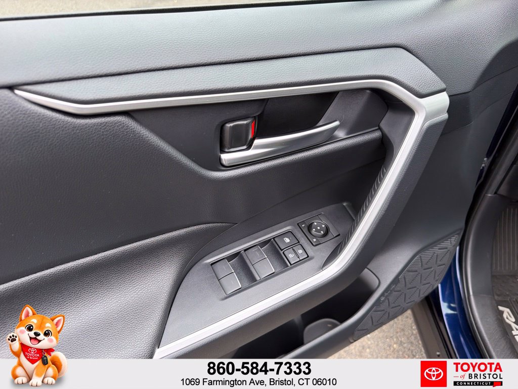 Used 2024 Toyota RAV4 SE w/ Weather & Moonroof Package AWD/4WD image 15